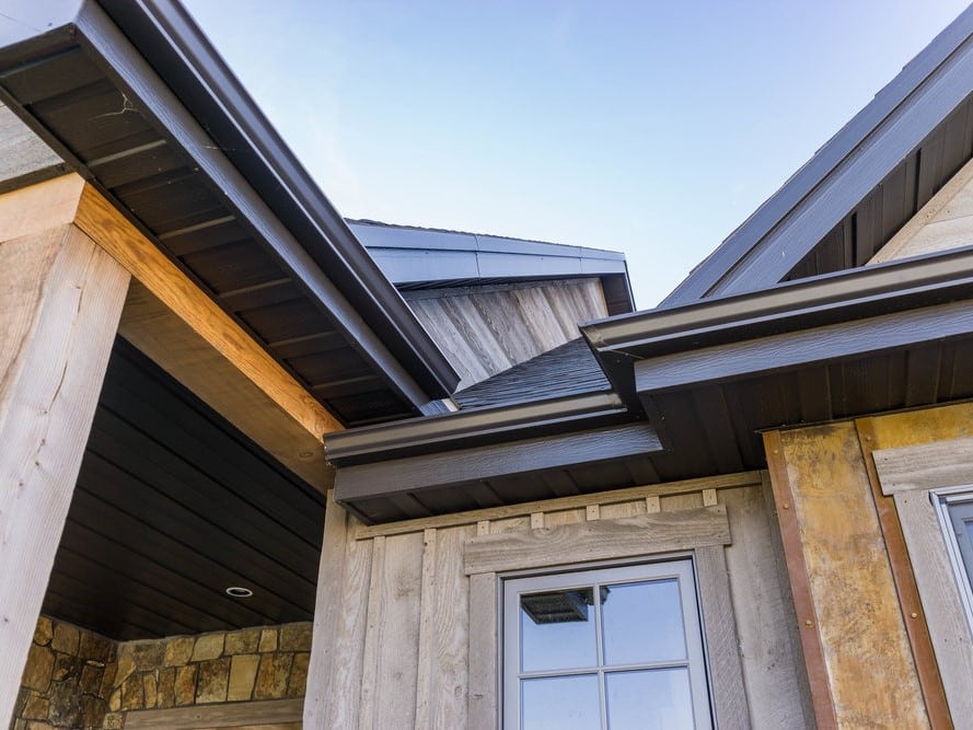 Rain-Gutter-Installation-Madras